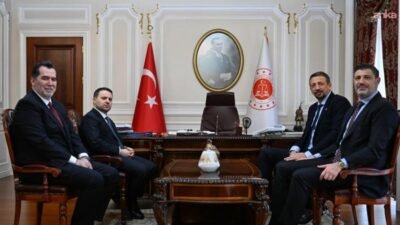 Türkiye Basketbol Federasyonu (TBF) Başkanı Hidayet Türkoğlu, Adalet Bakanı Akın