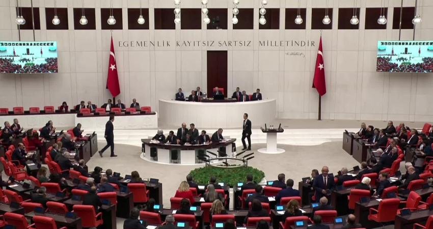 EMEP Gaziantep Milletvekili Sevda Karaca, TBMM Genel Kurulu'nda 23 Nisan