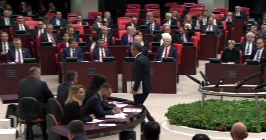 CHP Genel Başkanı Özgür Özel, TBMM Genel Kurulu 23 Nisan