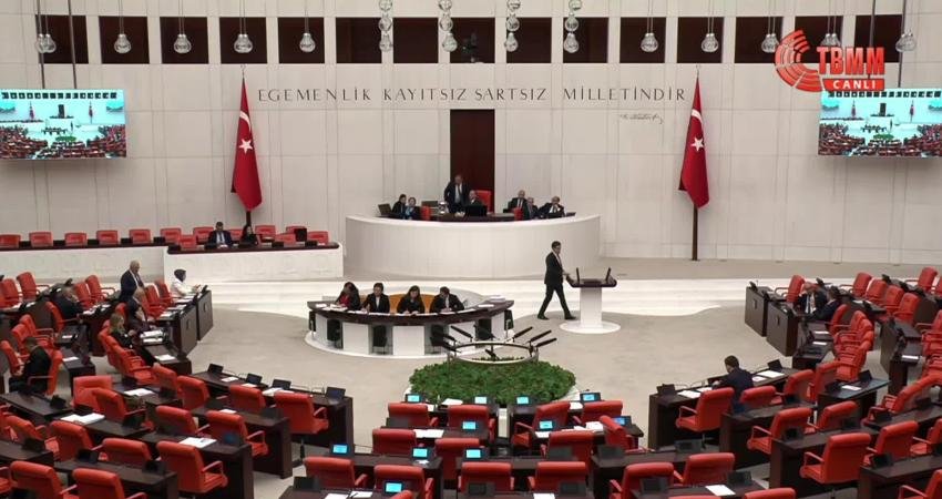 İYİ Parti İstanbul Milletvekili Buğra Kavuncu, "Teklifte belediyelerin şirket kurma