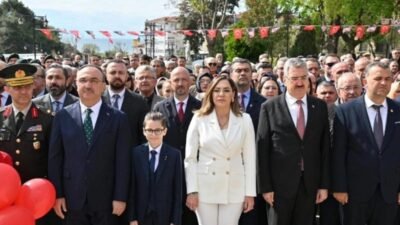 Tekirdağ'da 23 Nisan Ulusal Egemenlik ve Çocuk Bayramı kutlamalarının ilk