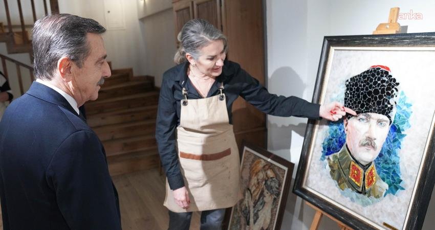 Tepebaşı Belediye Başkanı Ataç’tan cam sanatçısı Bayır’a ziyaret Tepebaşı Belediye Başkanı Ahmet Ataç, cam sanatçısı Gülşen Bayır’ı atölyesinde