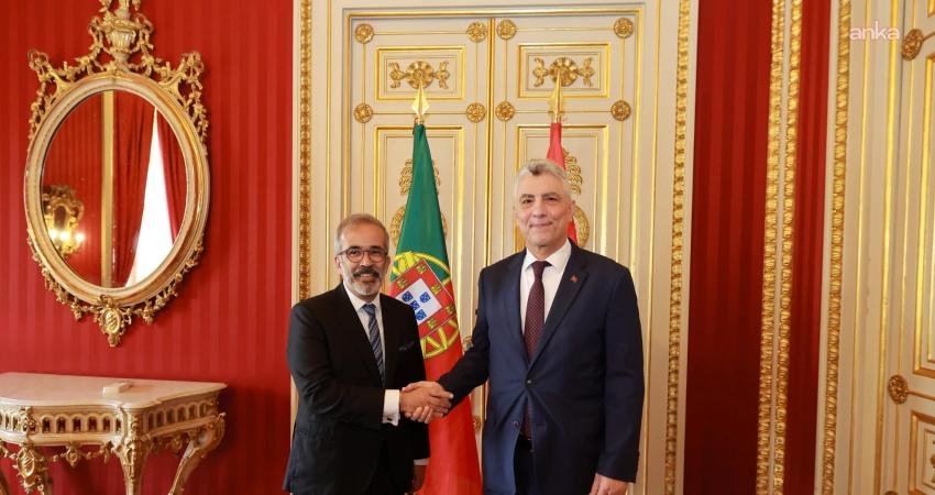 Ticaret Bakanı Bolat, Portekiz Dışişleri Bakanı Rangel ile bir araya geldi Ticaret Bakanı Ömer Bolat, Türkiye–Portekiz 5. Dönem JETCO Toplantısı kapsamında