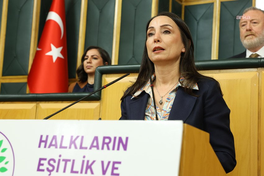 DEM Parti Eş Genel Başkanı Tülay Hatimoğulları, yürütülen sürecin akıbeti