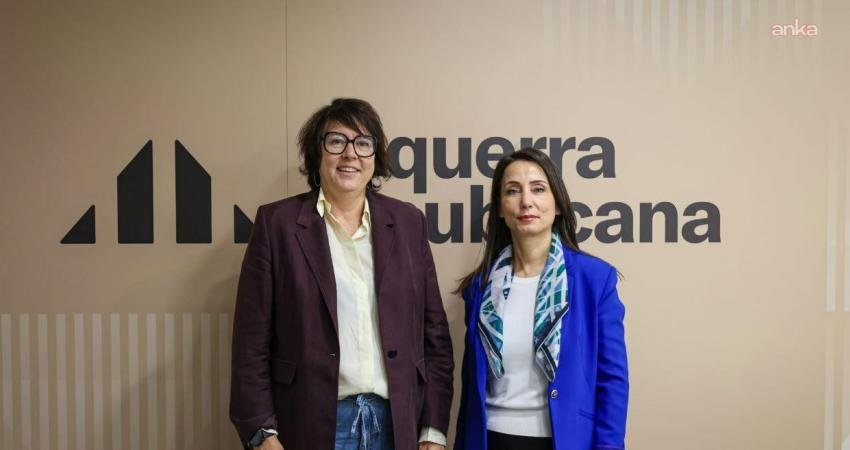 DEM Parti Eş Genel Başkanı Tülay Hatimoğulları, Barselona'da Katalonya Cumhuriyetçi