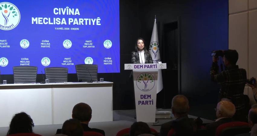 DEM Parti Eş Genel Başkanı Tülay Hatimoğulları, Cumhurbaşkanı Yardımcısı Cevdet