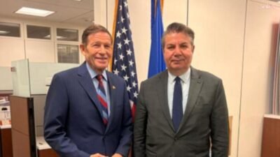 Türkiye'nin Washington Büyükelçisi Sedat Önal, Senatör Richard Blumenthal ile görüştü.