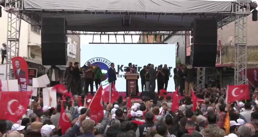 Tutuklu Ceyhan Belediye Başkanı Kadir Aydar, tutukluluğunun 300'üncü günü nedeniyle