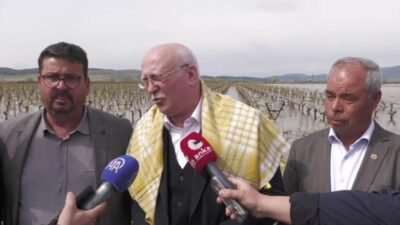 Türkiye Ziraat Odaları Birliği (TZOB) Genel Başkanı Şemsi Bayraktar, İzmir’in