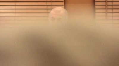 Yeni kitabı "Ordu ve Siyaset"in imza günü için Bursa’da okurlarıyla