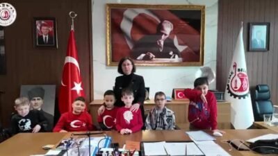 Uşak Belediyesi Başkanvekili Hatice Terekeci Özkan, 23 Nisan Ulusal Egemenlik ve