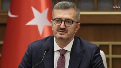 Cumhurbaşkanlığı İletişim Başkanı Burhanettin Duran, Van'da merkez üssü Tuşba ilçesi olan