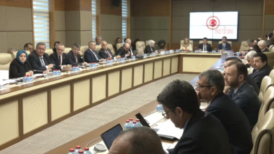 TBMM Sağlık, Aile, Çalışma ve Sosyal İşler Komisyonu’nda, kadınların doğum iznini