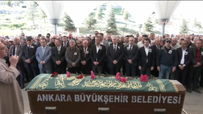 Dün hayatını kaybeden Çağdaş Gazeteciler Derneği eski genel başkanlarından, ADAM-DER