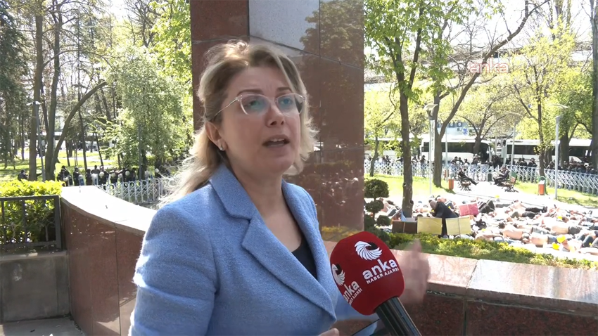 CHP Kadın Kolları Genel Başkanı Asu Kaya,  Doruk Madencilik işçilerine destek