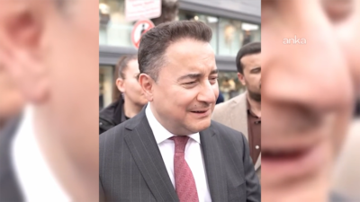 DEVA Partisi Genel Başkanı Ali Babacan, Antalya’da esnaf ziyareti sırasında