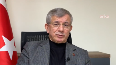 Gelecek Partisi Genel Başkanı Ahmet Davutoğlu, yaklaşık 35 gündür Körfez’de