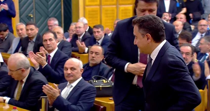 DEVA Partisi Genel Başkanı Ali Babacan, “Yanı başımızda büyük bir