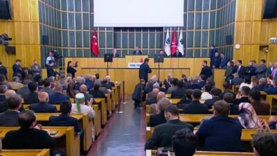  Saadet Partisi Genel Başkanı Mahmut Arıkan, Cumhurbaşkanı ve AK Parti