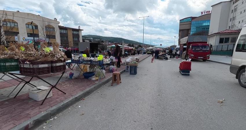 Yozgat’ta her hafta salı ve çarşamba günü kurulan halk pazarına