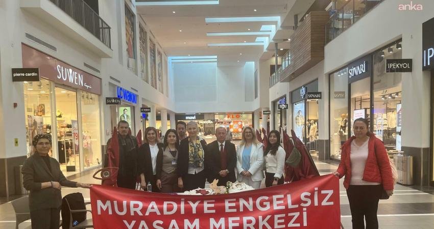 Yunusemre Belediyesi, Dünya Otizm Farkındalık Günü kapsamında düzenlediği "Yaşam Boyu