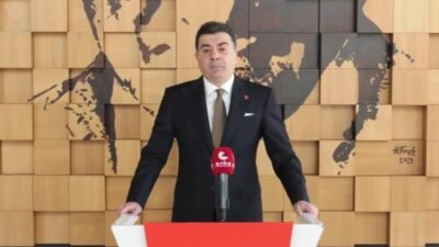 CHP Sözcüsü Zeynel Emre, CHP'nin tutuklu cumhurbaşkanı adayı Ekrem İmamoğlu'nun