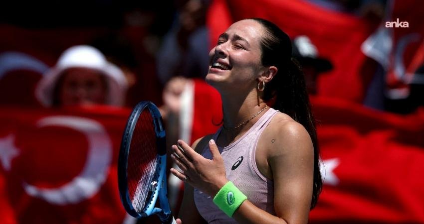 Zeynep Sönmez, Stuttgart’ta ikinci tura yükseldi Milli tenisçi Zeynep Sönmez, Almanya'nın Stuttgart kentinde düzenlenen Porsche Tennis