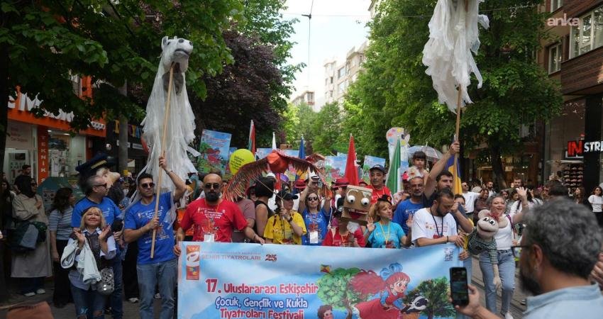 Eskişehir Büyükşehir Belediyesi Şehir Tiyatroları tarafından düzenlenen "17. Uluslararası Eskişehir