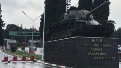 Ne zaman Atatürk’ten, Cumhuriyet’ten, özellikle de laiklikten bahsedilse; siyasal İslamcı