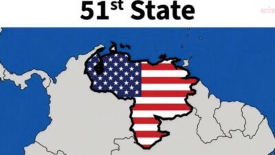 ABD Başkanı Donald Trump, Venezuela haritasının üzerine ABD bayrağı yerleştirilen