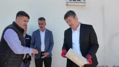 Adıyaman Belediye Başkanı Abdurrahman Tutdere, kent genelinde yenilenen içme suyu