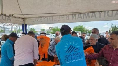Adıyaman Belediyesi, Kurban Bayramı öncesinde yürütülen hazırlık çalışmaları kapsamında vatandaşlara