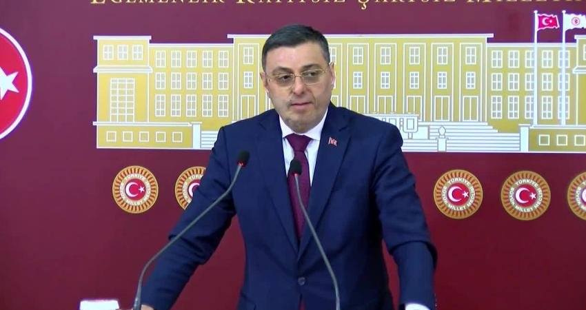 AK Parti İstanbul Milletvekili Serkan Bayram, gündüz kuşağı programlarının zıvanadan