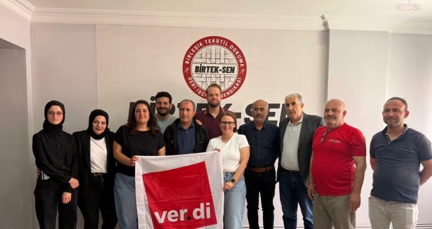 Bir grup Alman siyasetçi ve sendikacı, tutuklu bulunan Birleşik Tekstil Dokuma