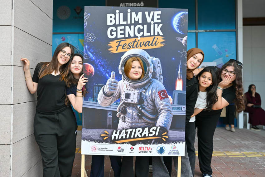 Altındağlı Gençler Bilim ve Gençlik Festivali’nde buluştu Altındağ Belediyesi Alev Alatlı Bilim Merkezi, “15-21 Mayıs Gençlik Haftası”