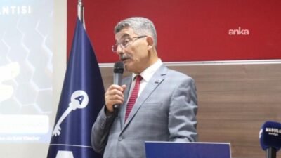 Anahtar Parti Siyasi İşler Başkanı Ayhan Erel, son günlerde partiye