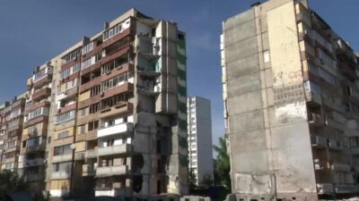 ANKA Haber Ajansı, Rusya’nın Kiev’deki Darnytskyi saldırısının yıkımını görüntüledi Rusya'nın 14 Mayıs'ta Kiev'deki Darnytskyi bölgesine yaptığı saldırıda hayatını yitirenlerin