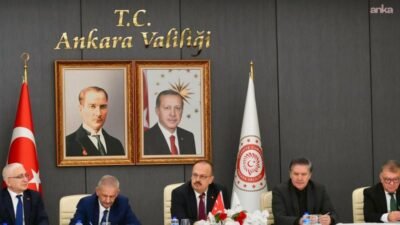 Ankara Valisi Yakup Canbolat'ın başkanlığında, vali yardımcıları ve ilçe kaymakamları