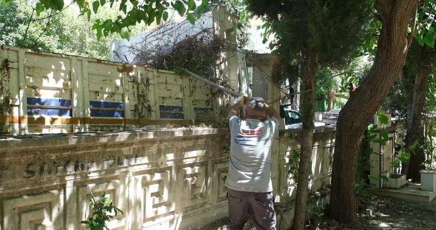 Antalya Büyükşehir Belediyesi, merkez ve 19 ilçesinde mezarlıkları Kurban Bayramı’na