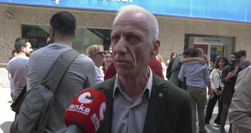 Şirinevler'de asgari ücrete ara zam talebiyle açıklama yapan vatandaşlar, halkın