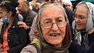 Artvin'de sahada çalışmalarını sürdüren CHP yöneticilerine yurttaşlar ekonomik sıkıntılarını dile getirdi.