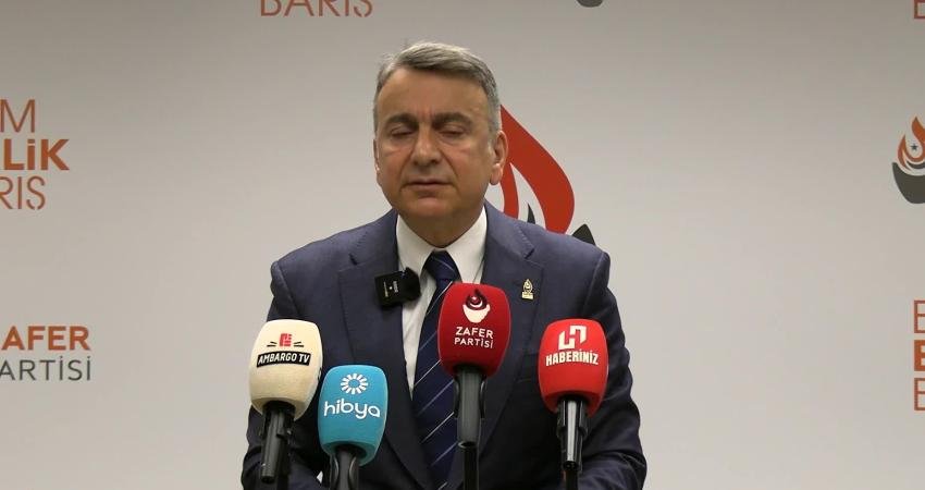Zafer Partisi Sözcüsü Azmi Karamahmutoğlu, "Vatandaşın bireysel kredi kartı borcu