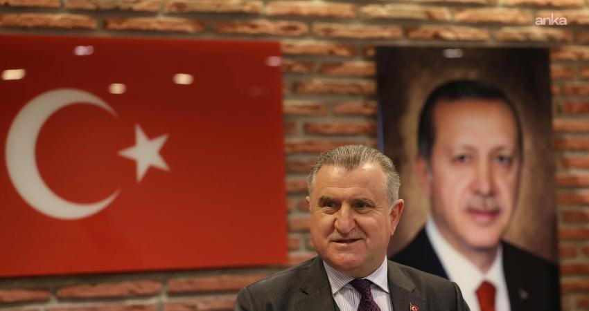Gençlik ve Spor Bakanı Osman Aşkın Bak, Aydın Kuyucak’ta belediye