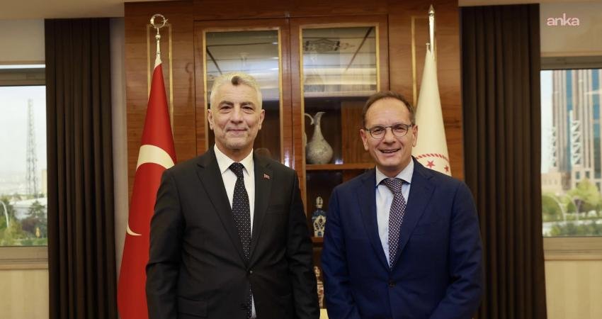 Ticaret Bakanı Ömer Bolat, İtalya’nın Ankara Büyükelçisi Giuseppe Manzo ile