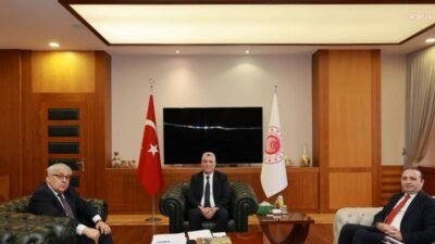 Ticaret Bakanı Ömer Bolat, Rusya Federasyonu Ankara Büyükelçisi Sergey Verşinin ile