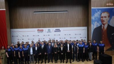 Bakırköy Belediye Başkanı Ayşegül Ovalıoğlu, Kurban Bayramı öncesinde belediye çalışanlarıyla