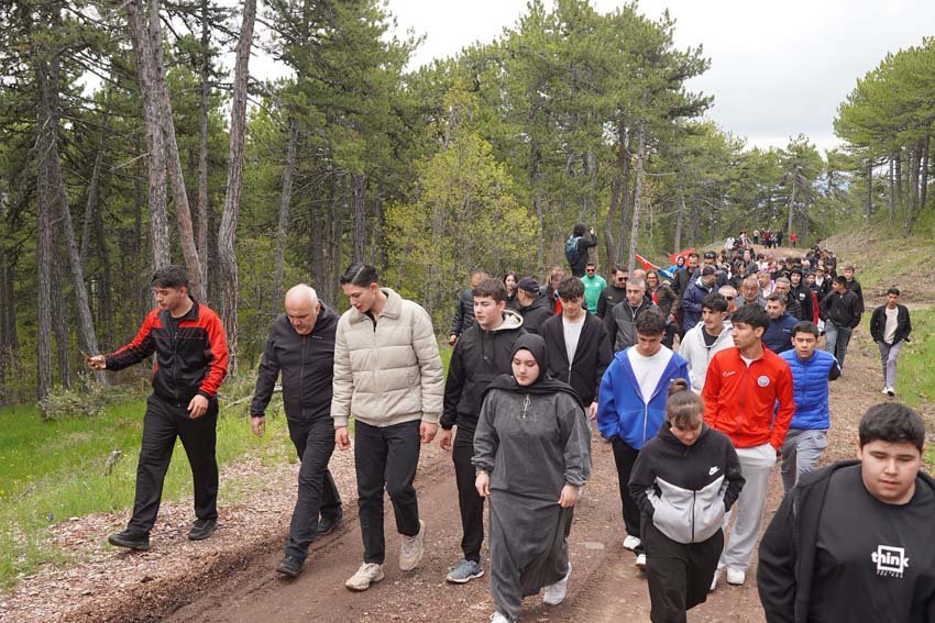 Süleyman Acar’ın katılımıyla gerçekleştirilen 19 Mayıs Atatürk’ü Anma, Gençlik ve