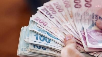 Çalışma ve Sosyal Güvenlik Bakanı Vedat Işıkhan, emeklilerin bayram ikramiye