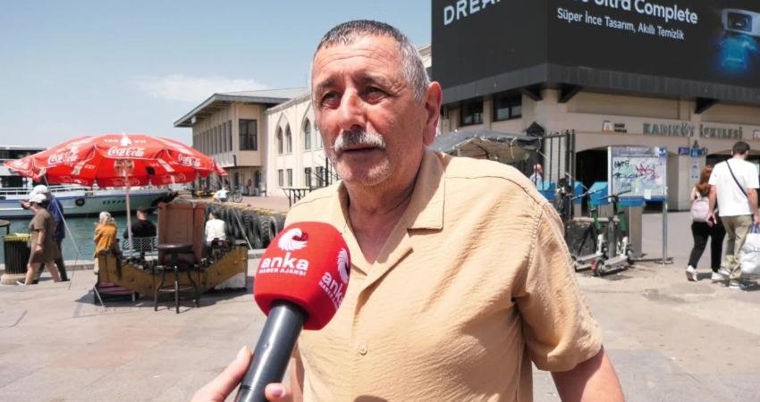ANKA Kadıköy’de emeklilere mikrofon uzattı. “Emeklileri nasıl bir bayram bekliyor?”