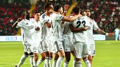 Trendyol Süper Lig’in 32. haftasında Beşiktaş, deplasmanda Gaziantep FK’yi 2-0